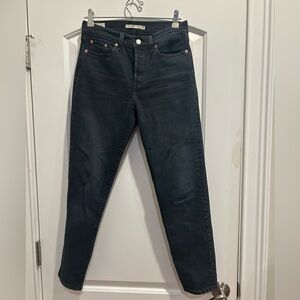 Levi Wedgie Black Straight Leg Jean